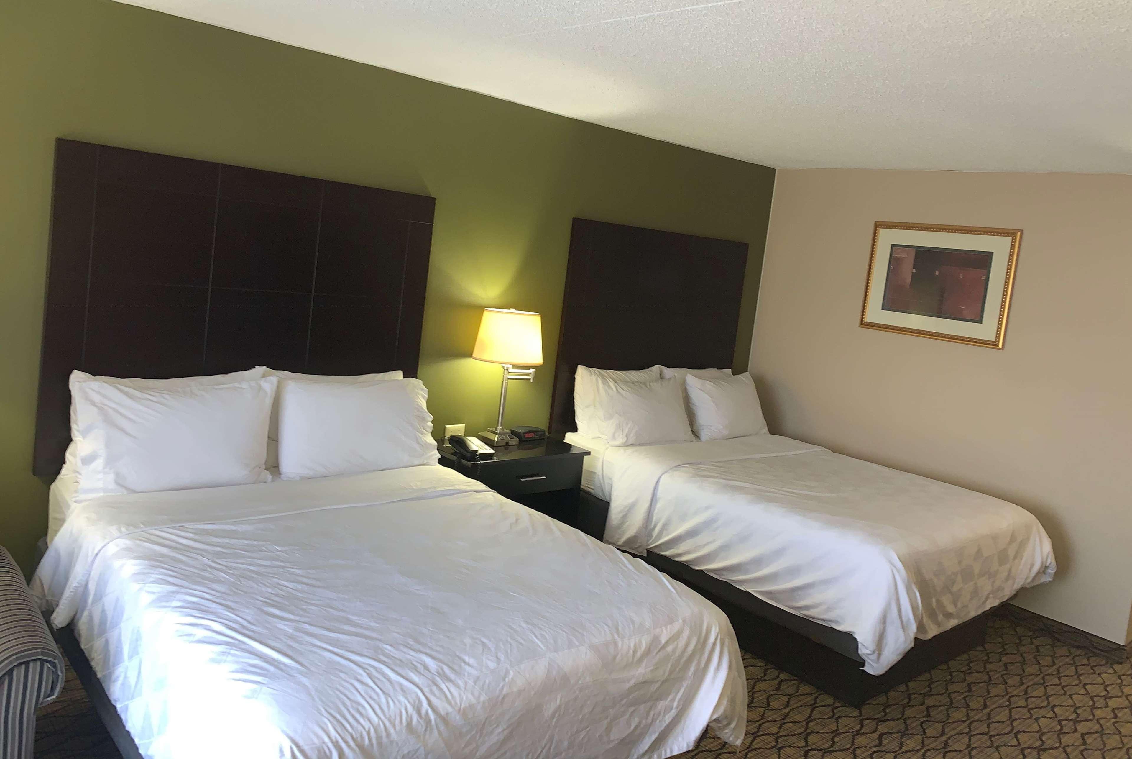 Wyndham Garden Totowa Hotel Exterior foto